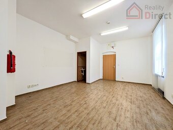Pronájem kanceláře 40 m2, Staroměstské náměstí, Mladá Bolesl - 4