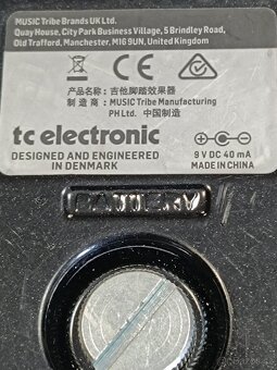 Prodám kytarovou krabičku TC electronic DARK MATTER. - 4