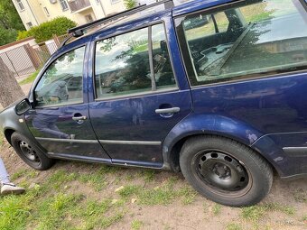 Golf 4 - 4
