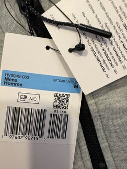Šedá Nike TECH Fleece mikina - 4