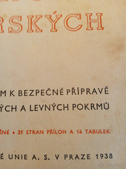 Kníha KUCHAŘKA RETRO - 4