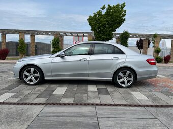 Mercedes-Benz E 500, W212, rok výroby 2008 - 4