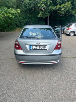 Ford Mondeo Ghia 2.0 TDCI 96Kw (130k) - 4