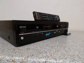 VHS-DVD rekordér FUNAI WD6D-D4413DB hdmi - 4