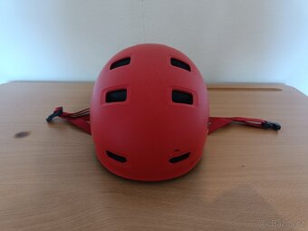 Dětská helma na kolo Decathlon BTWIN vel. S 52-55cm červená - 4