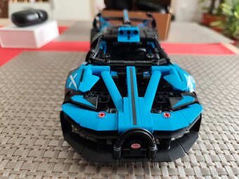 LEGO Technic 42162 Bugatti Bolide Agile Blue - 4