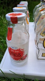 Prázdné láhve na slivovici, sirupy - 4