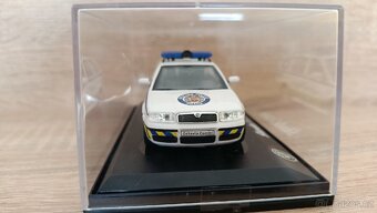 Škoda Octavia Combi Tour MP hl.m.Prahy Abrex 1:43 - 4