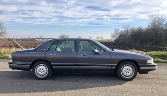 Buick Park Avenue - 4