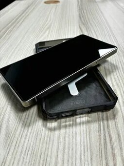 Samsung Galaxy S25 Ultra 12/512GB - 4