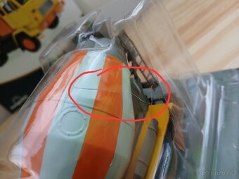 DeAgostini_Kultovní náklaďáky minulé éry - 4