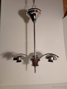 Art Deco tříramenný lustr z niklované mosazi, bílá stínidla - 4