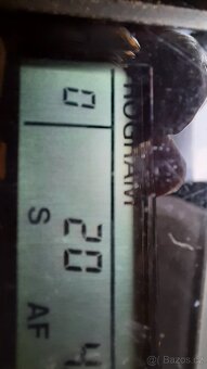 Yashica 230 AF,  Yashica lens 35-70, Yashica blesk - 4