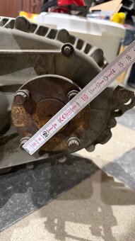 Rozvodová převodovka F150 - 4