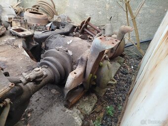 Tatra 148 - přední náprava - 4