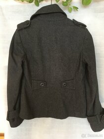 Antracotově šedý krátký vlněný kabátek vel. 38 - 4