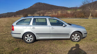Škoda Octavia 1.9TDI 77KW DSG, COMBI, Garážované - 4