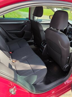 OCTAVIA III 2,0TDI 110kW STYLE DSG 2020 CR LED KESSY - 4
