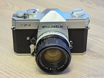 Fujica ST 701 + Fujinon 55mm F1,8 + příslušenství - 4
