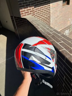 Integrální moto helma Maxx Tricolor M jako nová - 4