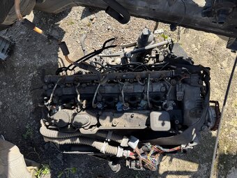 Bmw x5 3.0D 173 kw - prodej celek - 4
