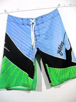 PÁNSKÉ SURF BOARD KRAŤASY ♠ BILLABONG ♠ W32 - 4