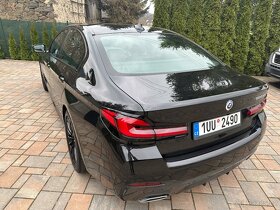 BMW Řada 5, 520d,M-PAKET,LASER,KUŽE,ZARUKA - 4