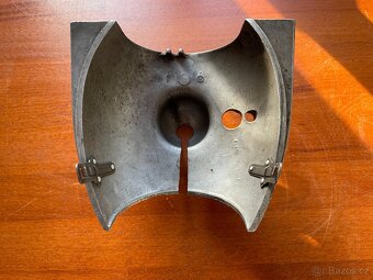 Kryt karburátoru Jawa Pérák fj nebo z - 4