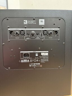 Aktivní subwoofer JBL LSR310S - 4
