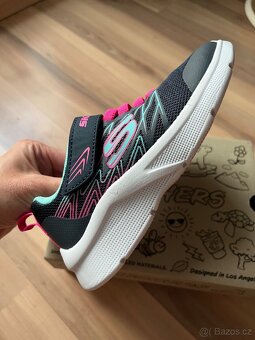 Divčí tenisky Sketchers vel.27 Nove - 4