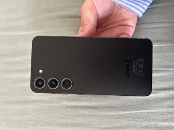 Samsung S23 - 4