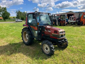 JAPONSKÝ MALOTRAKTOR MITSUBISHI MT336D 4X4 - 4