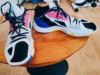 Jordan - 4