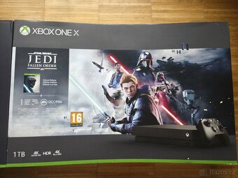 Xbox One X   2x ovladač, 1. Majitel, originální balení - 4