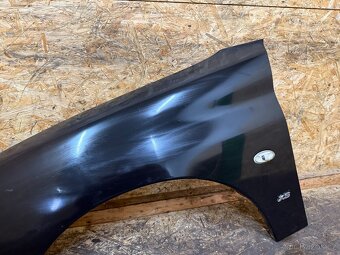 LEVÝ BLATNÍK PEUGEOT 206 - 4