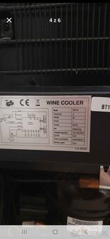 dvouzónovou vinotéku HumiBox - 4