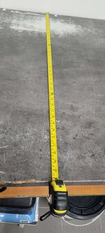 Pracovní stůl / ponk - 4