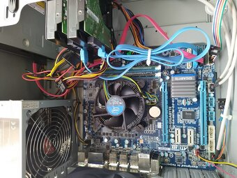 PC sestavu Cooler Master - i3 - 4