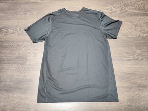 NOVÉ SPORTOVNÍ TRIČKO NIKE - vel. L - 4