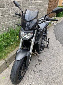Yamaha MT 09 - 4