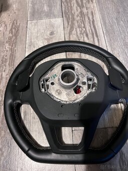sportovní volant vyhřívaný pádlo DSG Seat Leon KL - 4