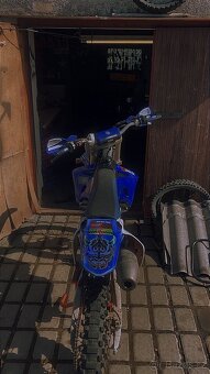 Yamaha YZF250 - 4