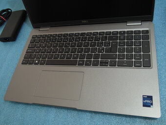 Novinka Dell Latitude 10.Jádro i5-1345u 512GB 16GB Záruka - 4