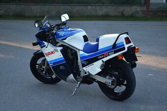 Suzuki GR75A 1986 - 4