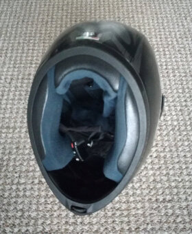 Motorkářské helmy - 4