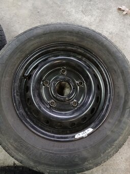 Custom 6,5x15x60 pneu 215/65R15 - 4