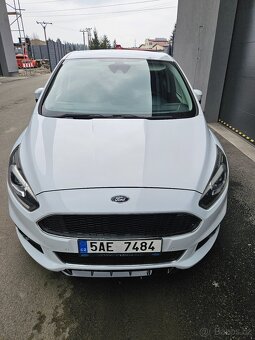 Ford Smax 2.0 tdci 132kw automat 4x4 r.v 2016 1-Majitel ČR - - 4