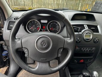 Renault Mégane II - 4