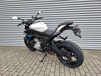 CFMOTO 675 NK (AKCE: PŘILBA + BUNDA ZDARMA) - 4