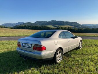 Mercedes-Benz CLK 320 V6 coupe - 4